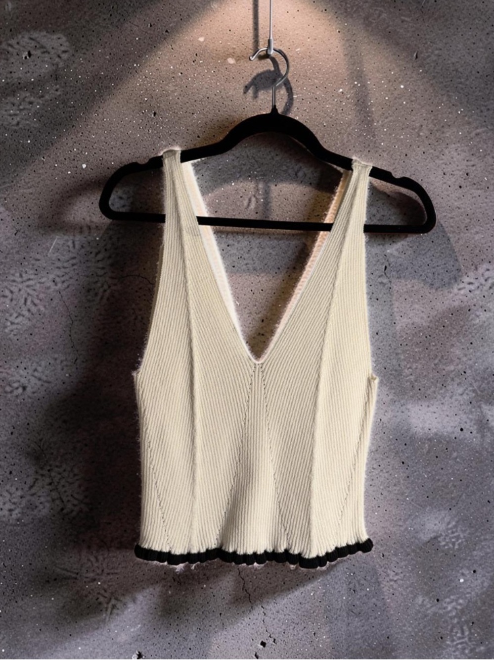 Zara Cream Ribbed V-Neck Tank with Black Hem